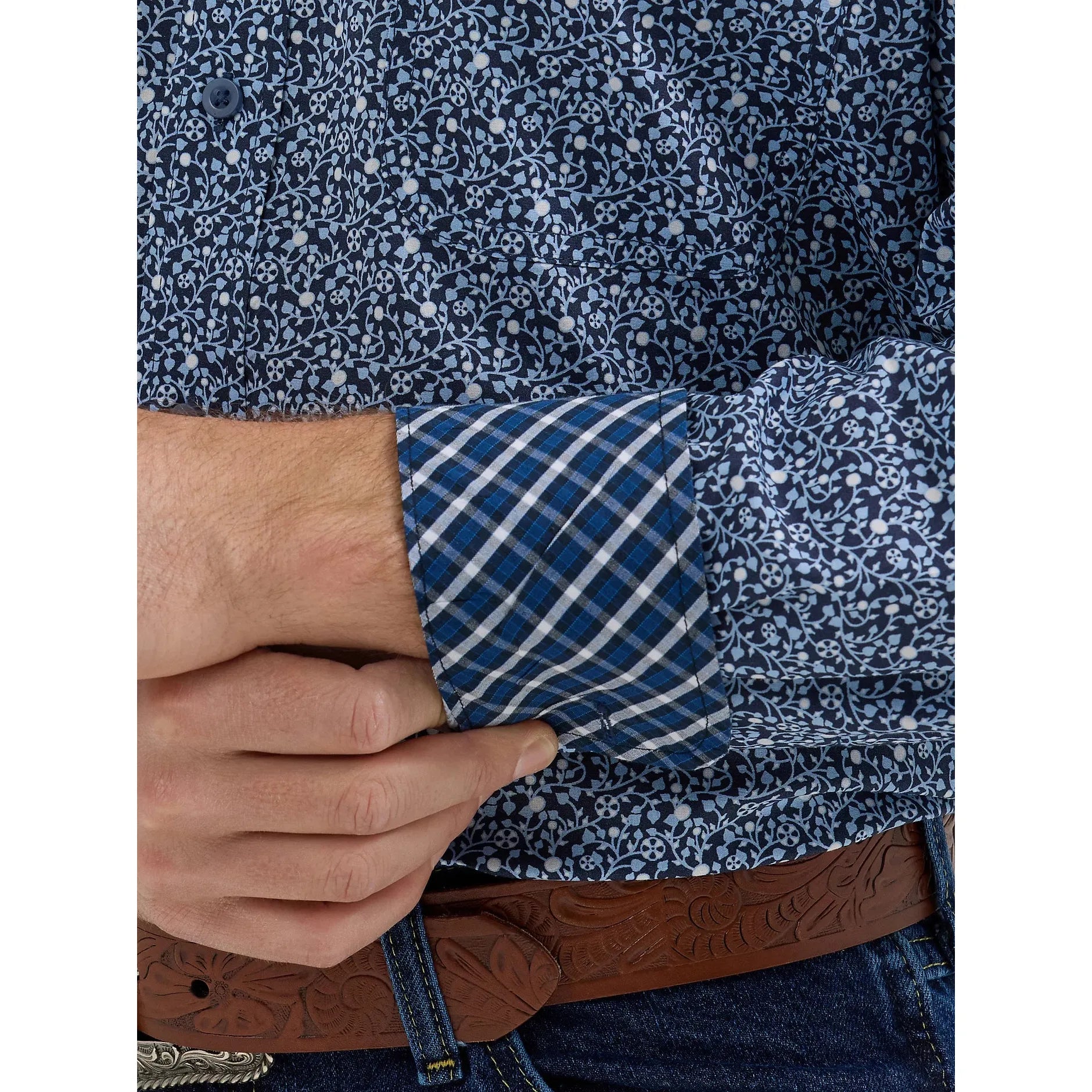 Men's Wrangler® George Strait™ Long Sleeve Button Down Two Pocket Shirt 112356614 - Crazy House Western Wear