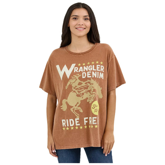 Women's Wrangler Women's Acid Wash Graphic Oversized Tee 112361885