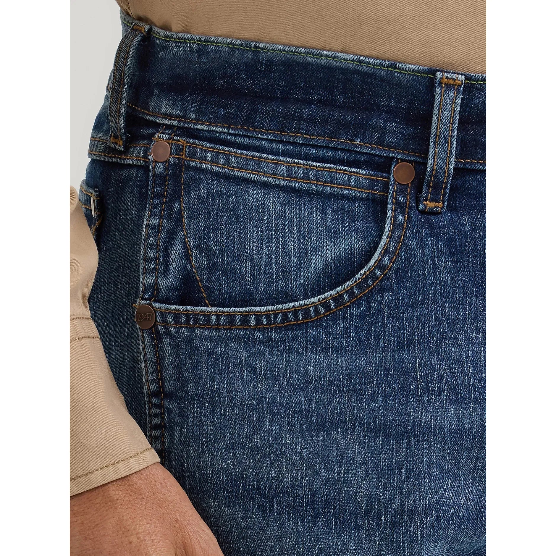 Men's Wrangler Retro® Slim Fit Straight Leg Jean 112365303 - Crazy House Western Wear