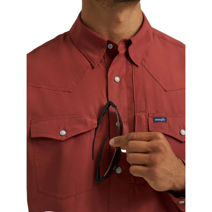 Men's Wrangler Performance Snap Long Sleeve Solid Shirt 112368050