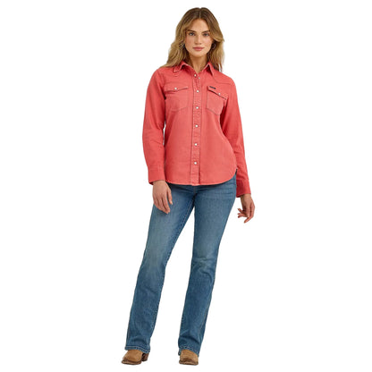 Women's Wrangler Colorwash Slim Western Snap Shirt 112368182