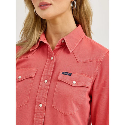 Women's Wrangler Colorwash Slim Western Snap Shirt 112368182
