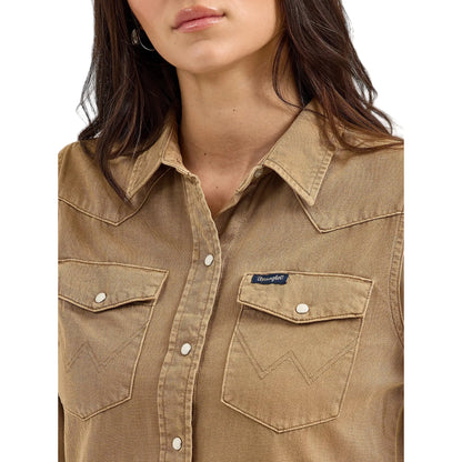 Women's Wrangler Colorwash Slim Western Snap Shirt 112368183