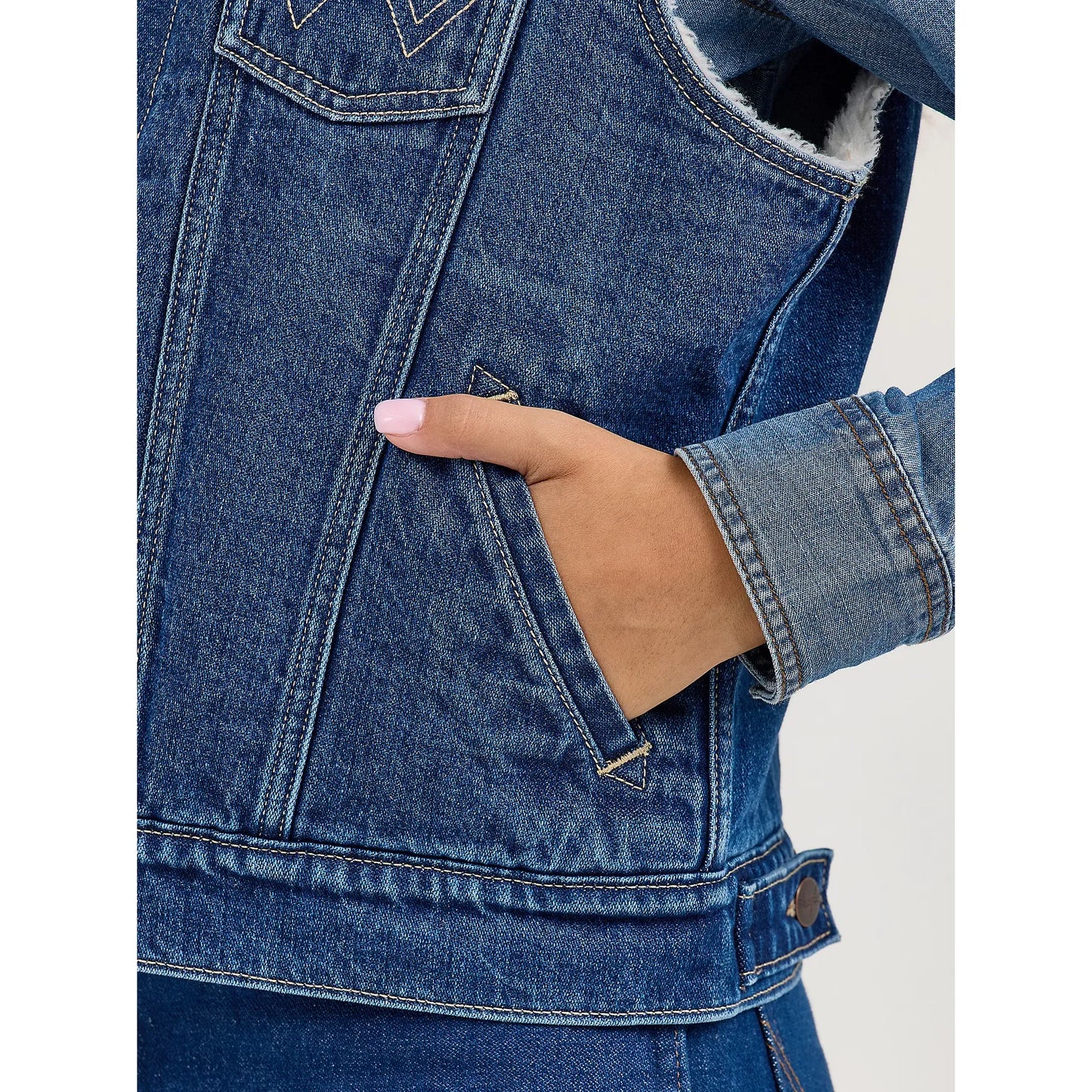 Women's Wrangler Sherpa Lined Denim Vest 112368298
