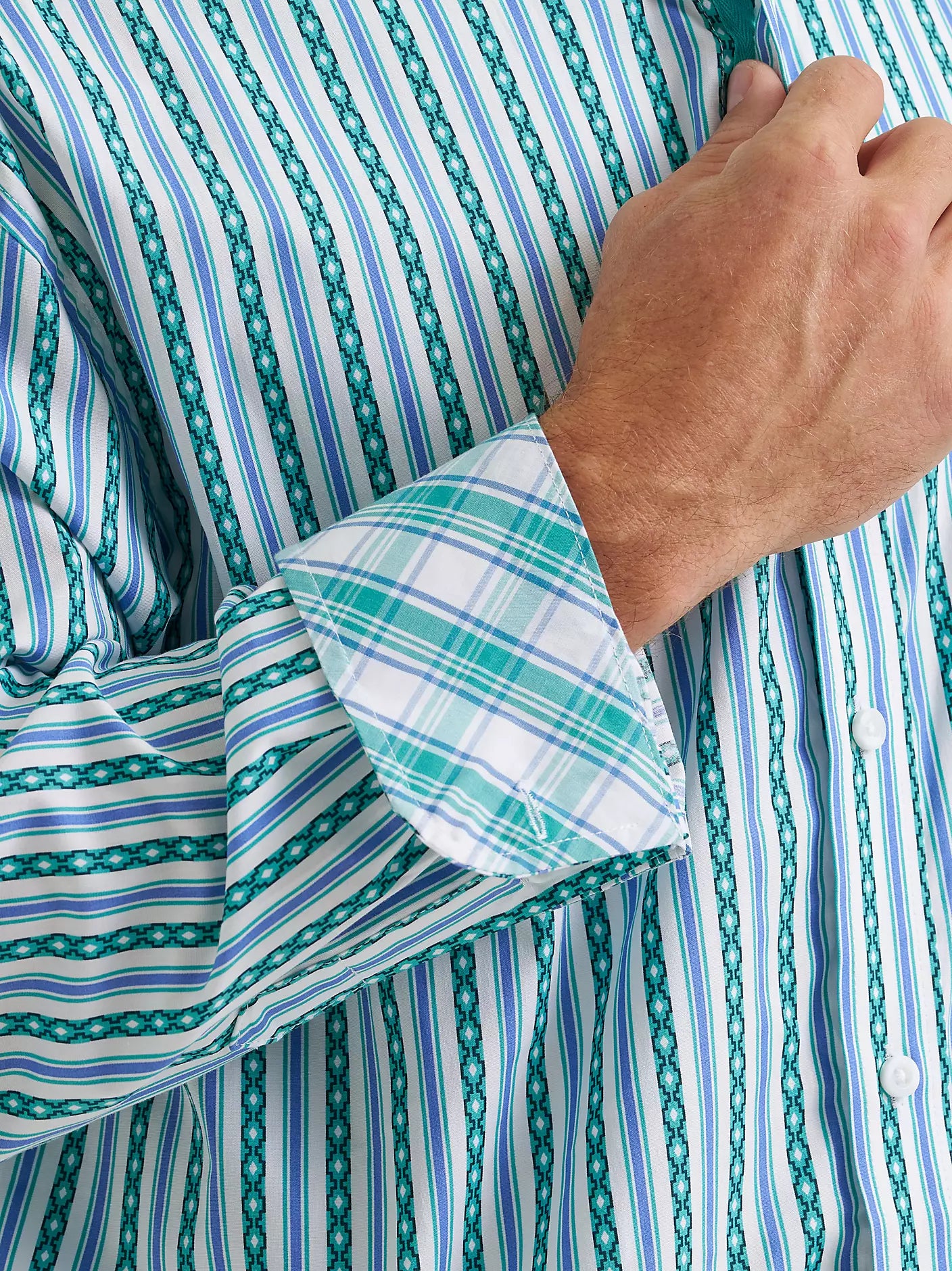 Men's Wrangler George Strait Long Sleeve Button Down One Pocket Shirt 112374596