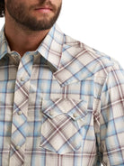 Men's Wrangler Retro® Historic Tan Long Sleeve Sawtooth Snap Pocket Western Shirt 112374742