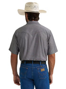 Men's Wrangler Cowboy Cut Short Sleeve Western Snap Chambray Work Shirt 112374841