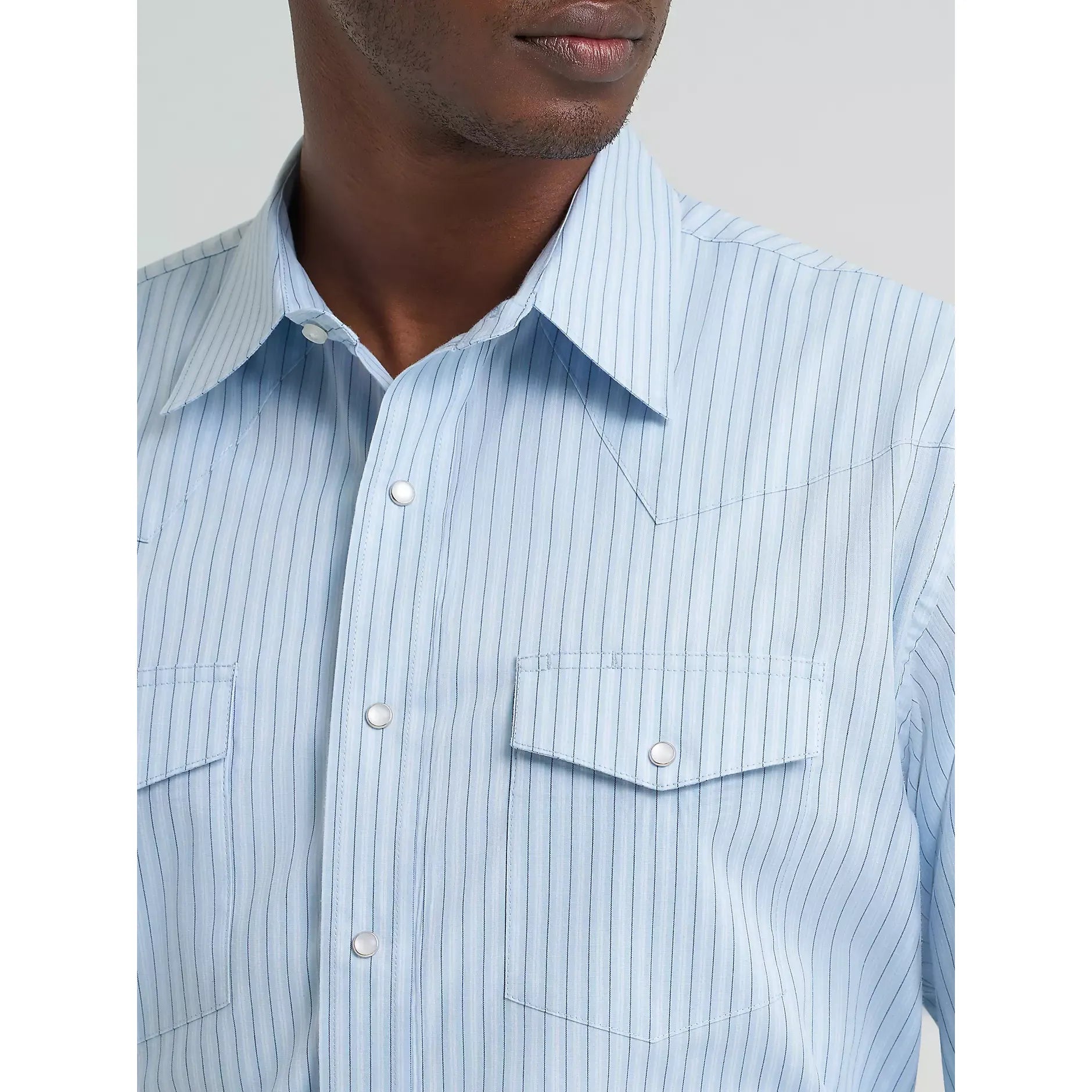 Men's Wrangler Wrinkle Resist Long Sleeve Western Snap Stripe Shirt 112374876