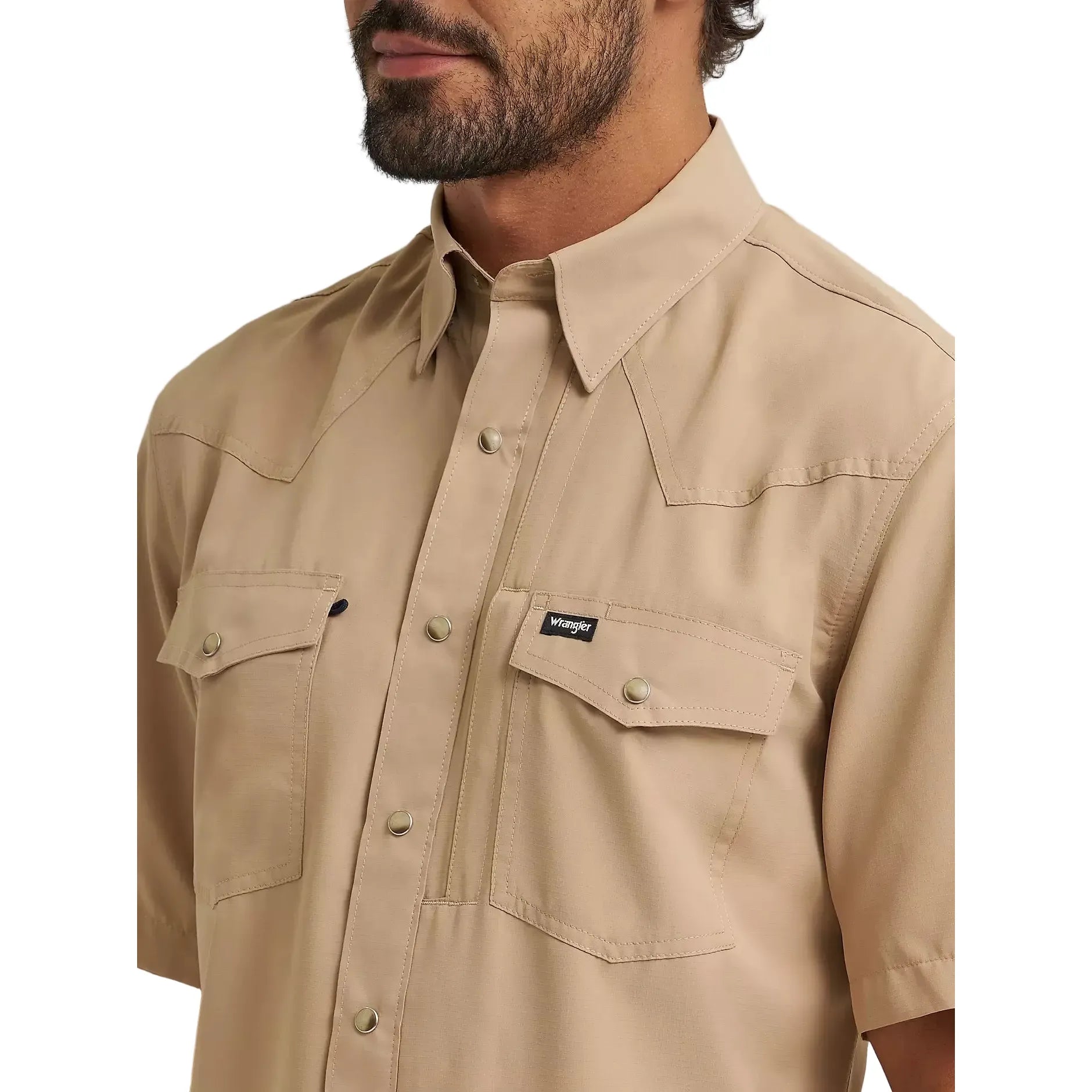 Men's Wrangler Travertine Performance Short Sleeve Shirt 112375133