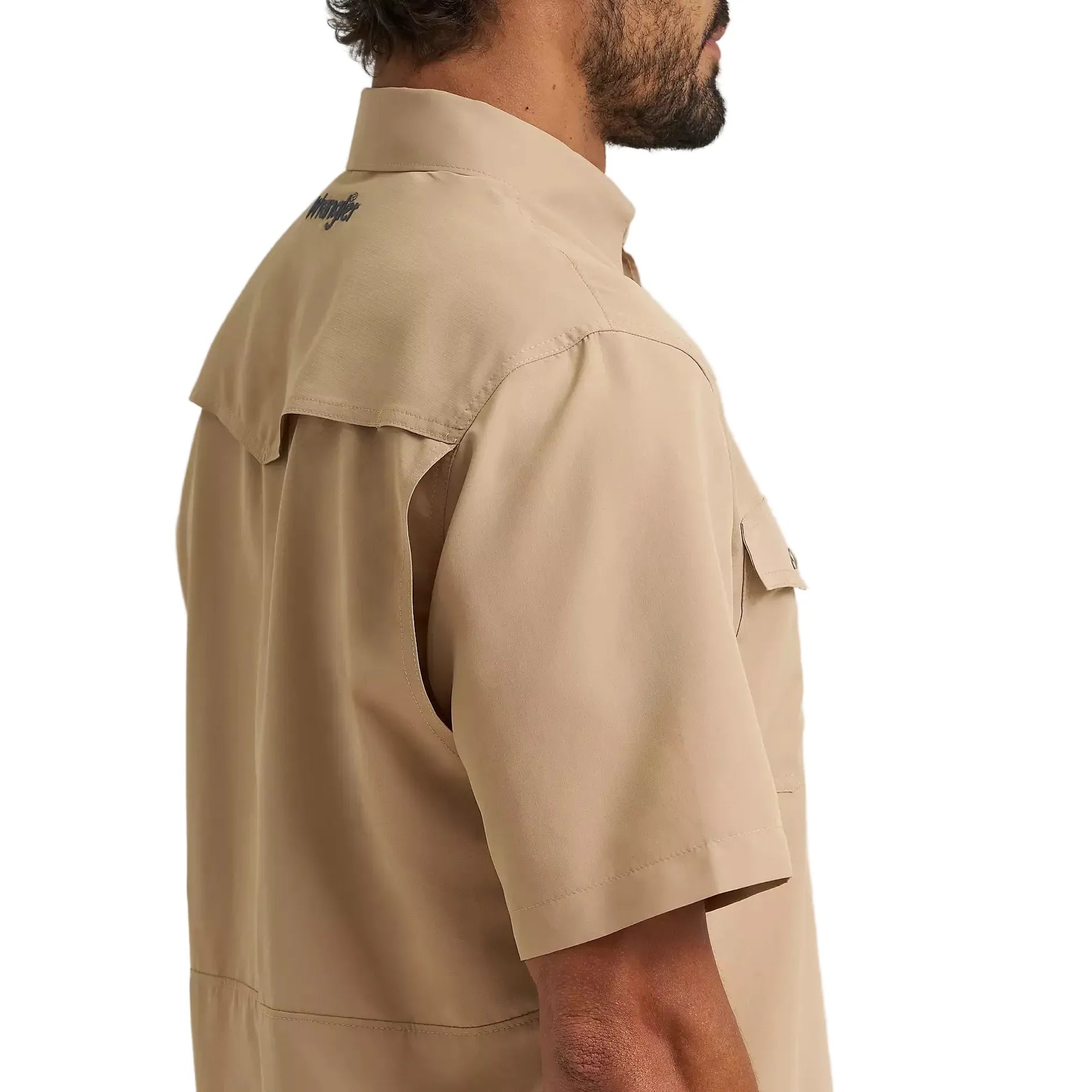 Men's Wrangler Travertine Performance Short Sleeve Shirt 112375133
