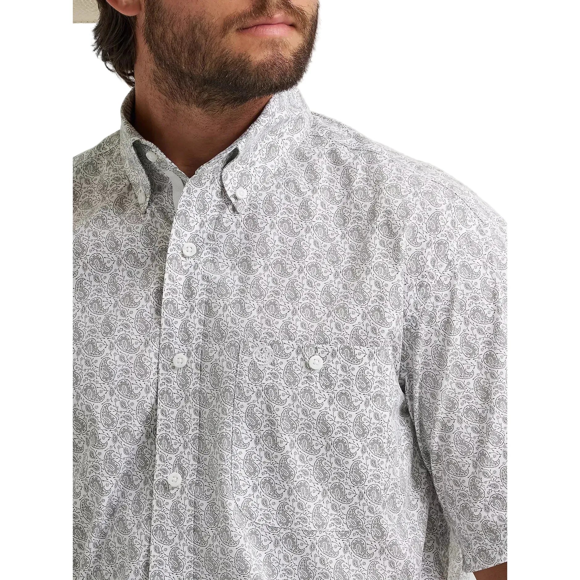 Men's Wrangler George Strait Cloud Paisley Short Sleeve Button Down Shirt 112379056