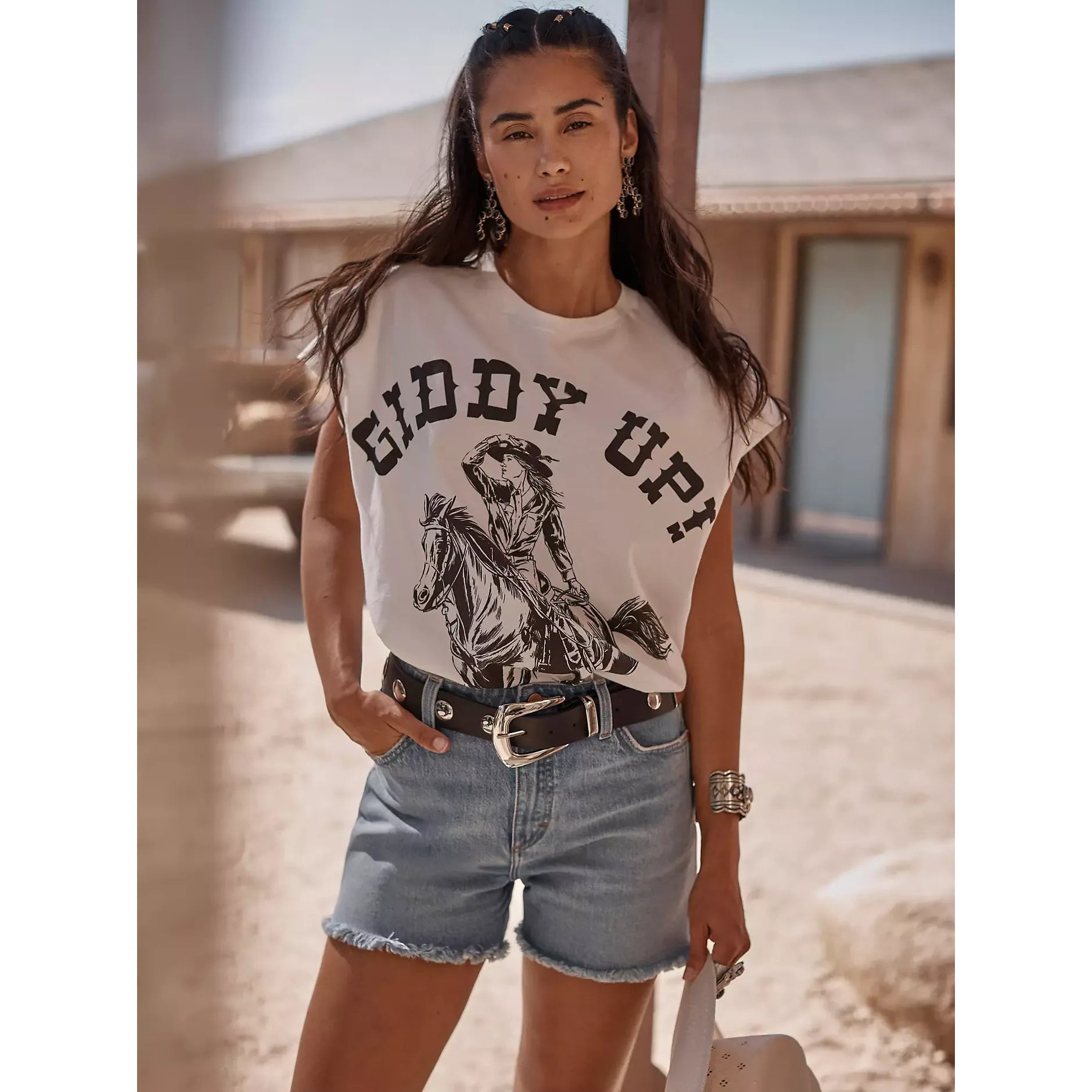 Women's Lainey Wilson x Wrangler Giddy Up Tee 112380496