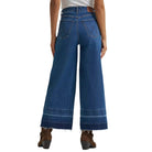 Women's Wrangler BESPOKE Wide Leg Crop Jean 112382335