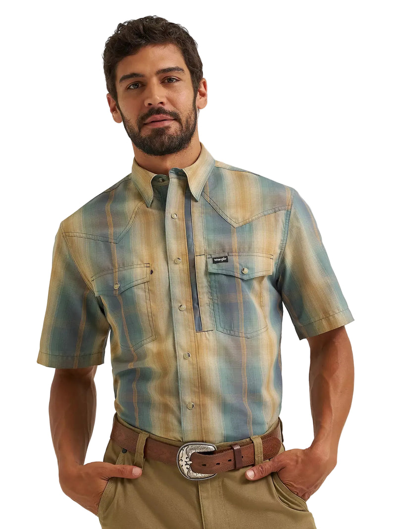 Men's Wrangler Turbulence All Terrain Performance Plaid Shirt 112382381