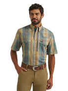Men's Wrangler Turbulence All Terrain Performance Plaid Shirt 112382381