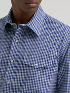 Wrangler Men's Night Navy Wrinkle Resist Long Sleeve Western Snap Shirt 112385338