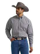Wrangler Men's Smoky Stripe George Strait Long Sleeve Button Down Two Pocket Shirt 112385355