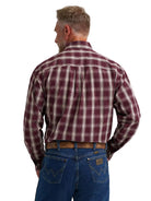Wrangler Men's Merlot Plaid George Strait Long Sleeve Button Down One Pocket Shirt 112385370