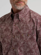 Wrangler Men's Garnet Paisley George Strait Long Sleeve Button Down Shirt 112385373