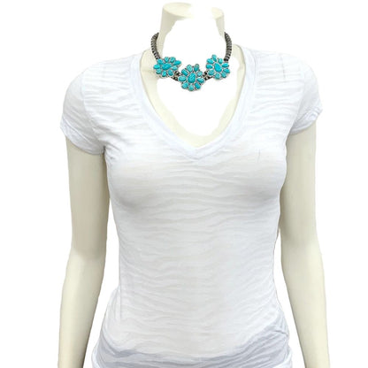 Women's Isac 15" Long Turquoise Necklace 