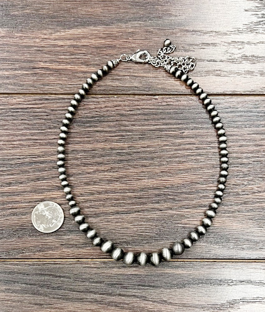 Women's Isac 16" Graduated Western Bead Necklace