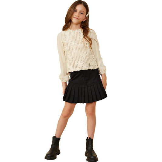 Girls Floral Embroidered Textured Puff Sleeve Top GY8724