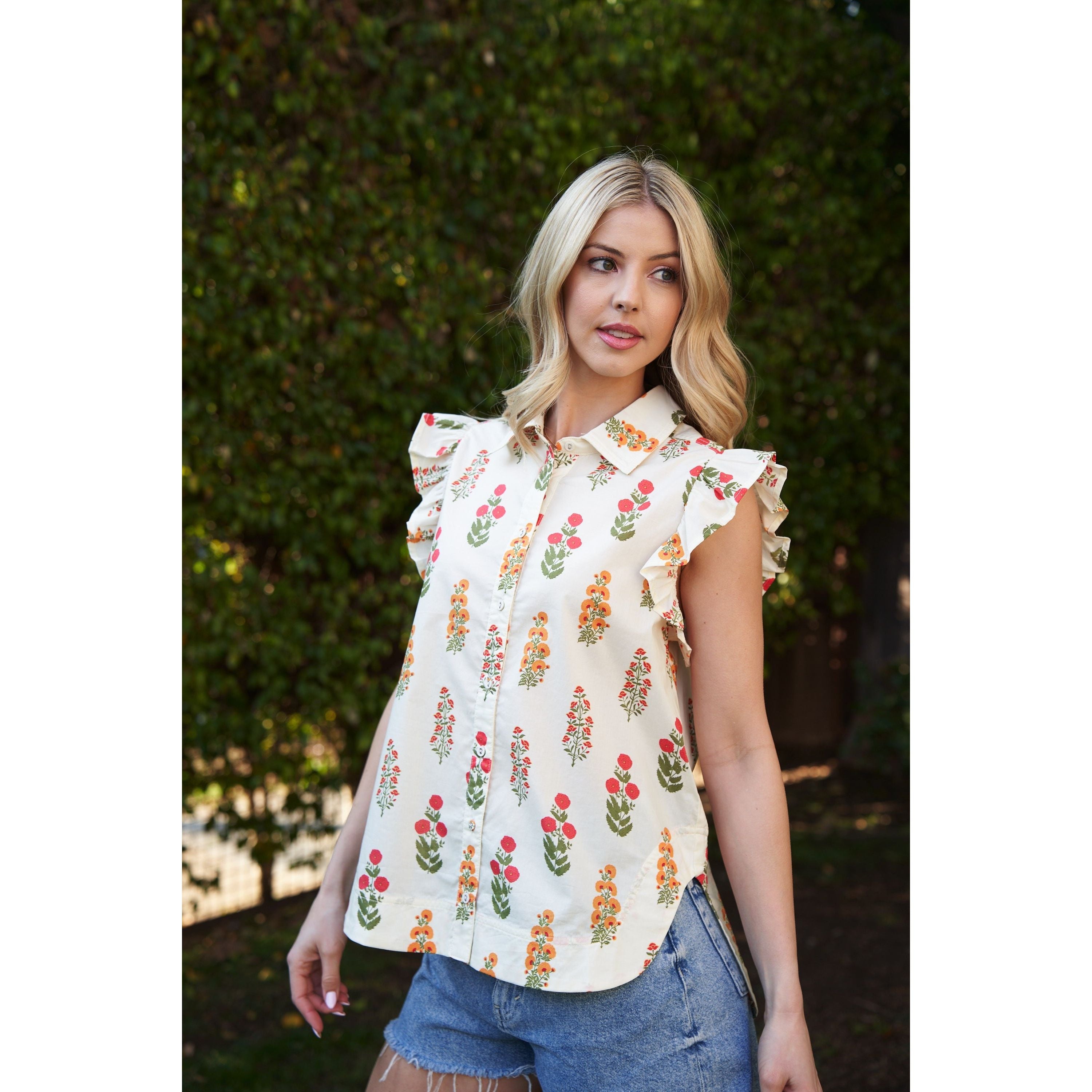 Women's Floral Button Up Top TE1135 - Crazy House Western Wear