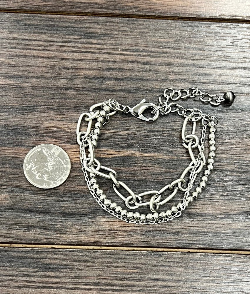 Women's Isac Silver Western Bead Strand Adjustable Bracelet 711591