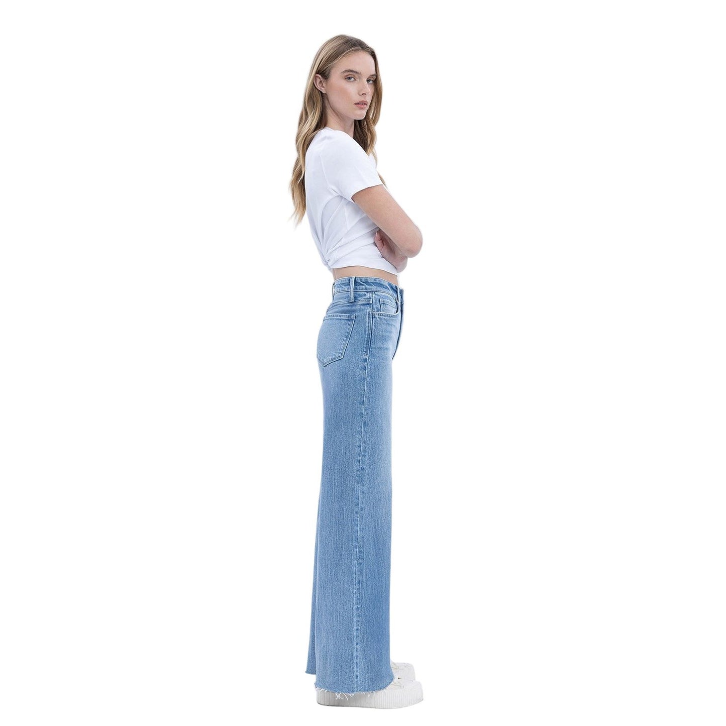 Women's High Rise Clean Cut Raw Hem Wide Jeans T6900