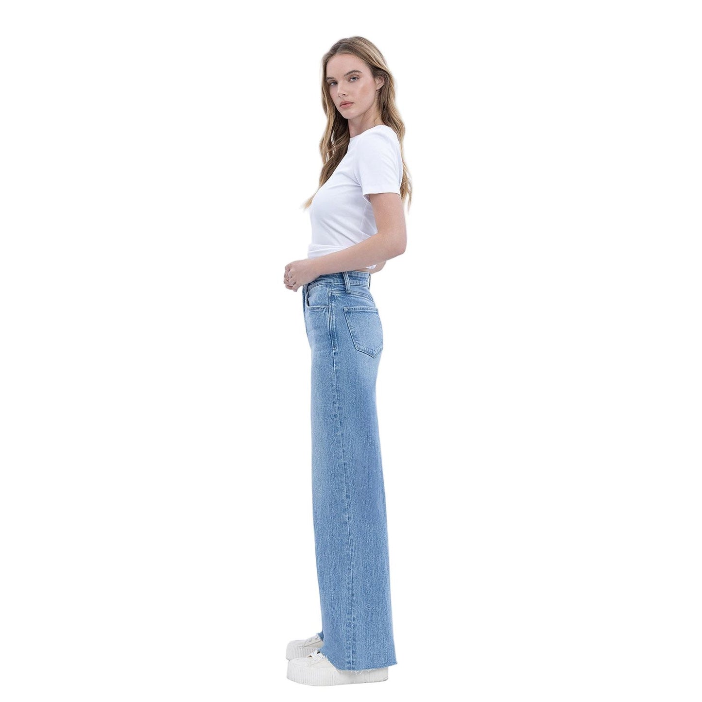Women's High Rise Clean Cut Raw Hem Wide Jeans T6900