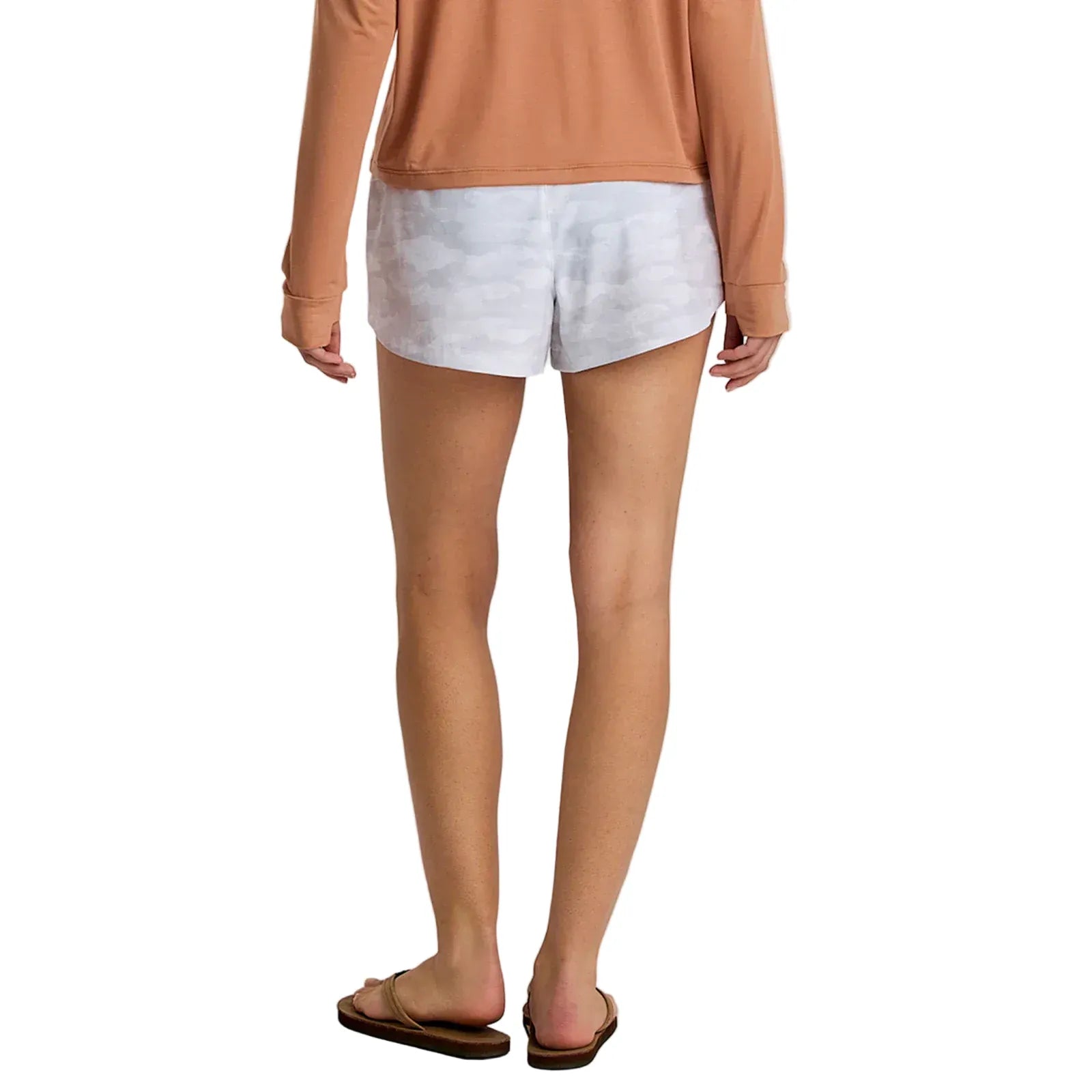 Women's Free Fly Sea Smoke Camo Cloud Gray Bamboo-Lined Active Breeze Short - 3" WLABS-3-721
