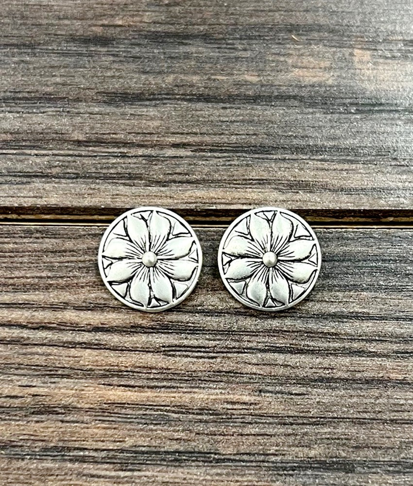 Isac 14mm Brass Navajo Stud Earrings 726383