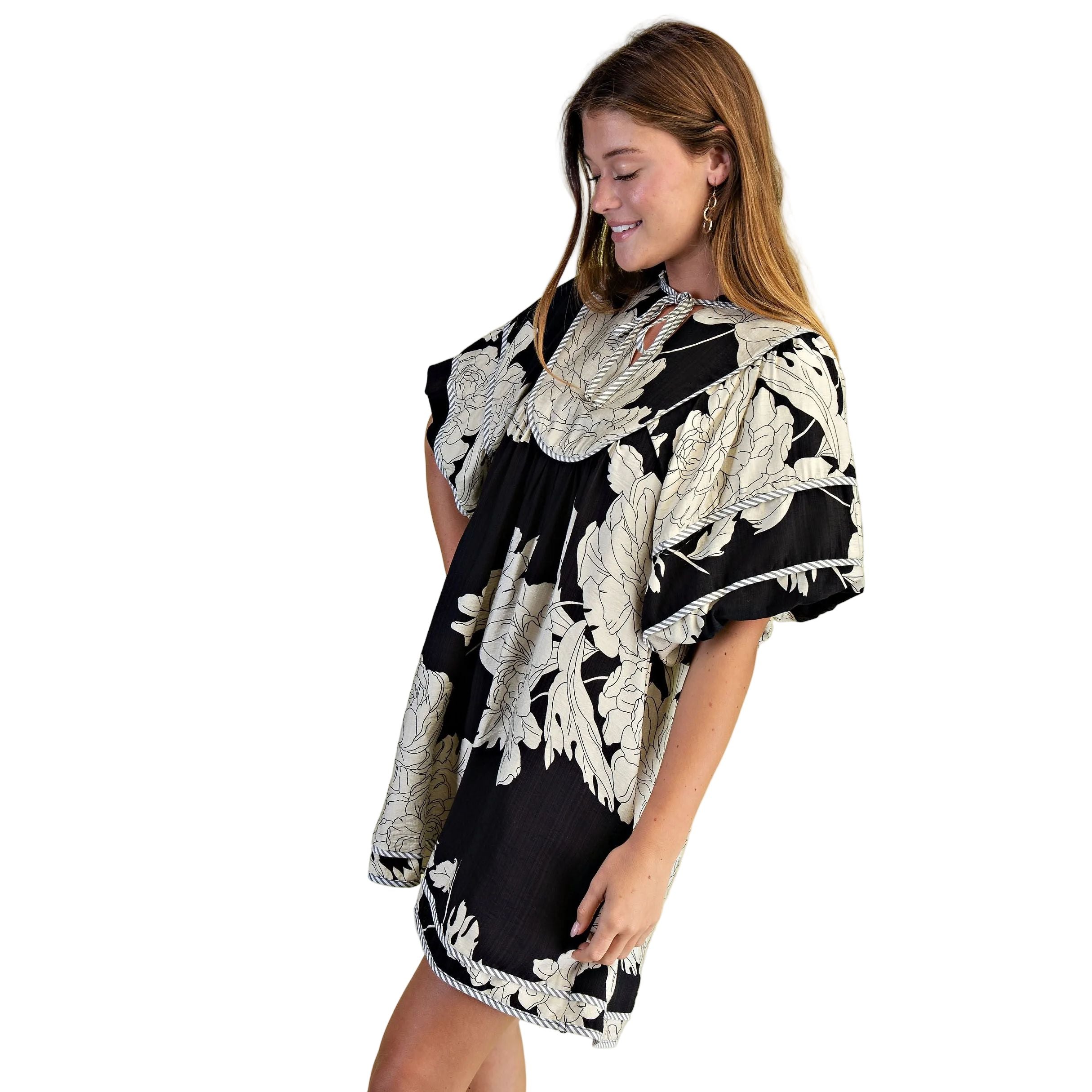 Women's Black and White Floral Print Babydoll Dress TE1118