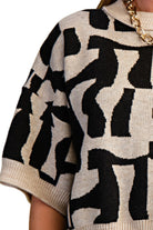 Women's Gigio Black and Cream Short Sleeve Geometric Print Sweater TE1446