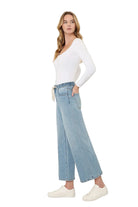 Women's Super High Rise Elastic Waistband Crop Wide Leg Jeans 