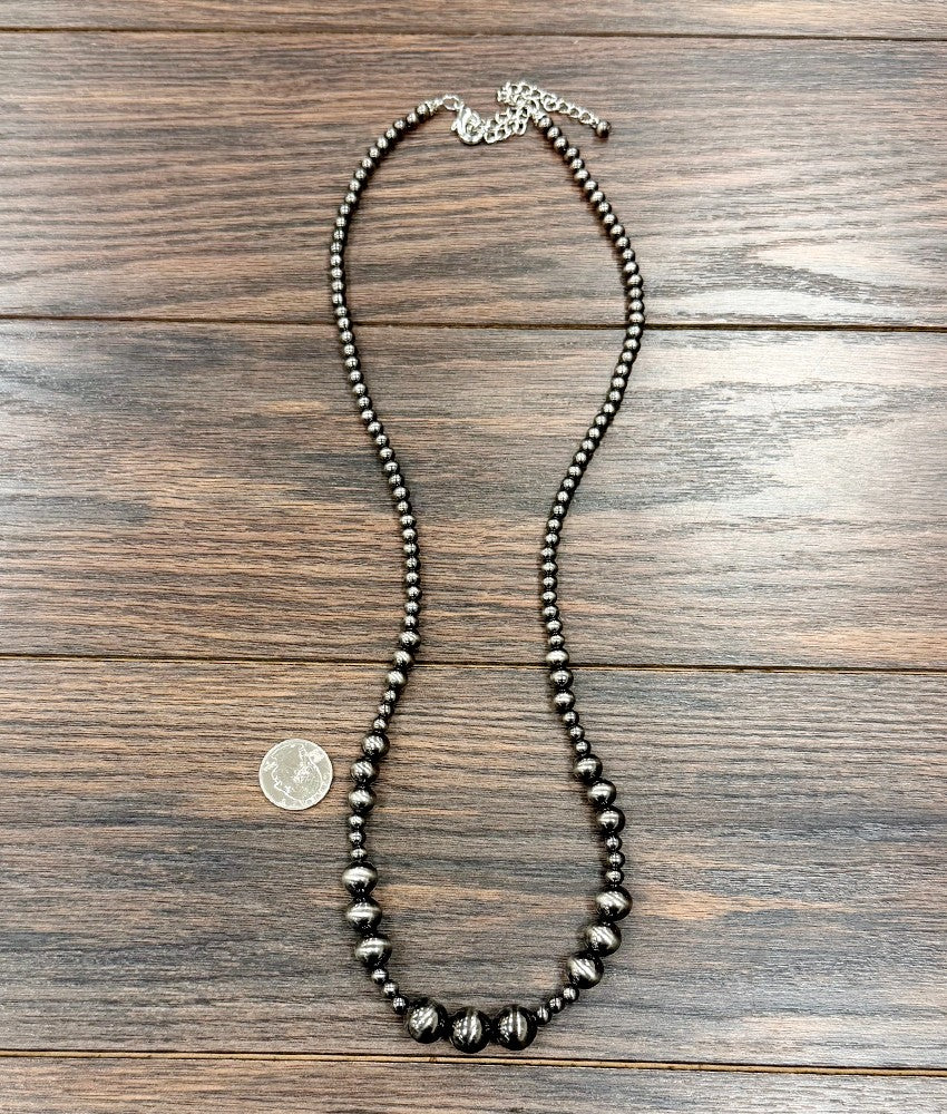 Women's Isac Polish Western Bead Necklace 739720