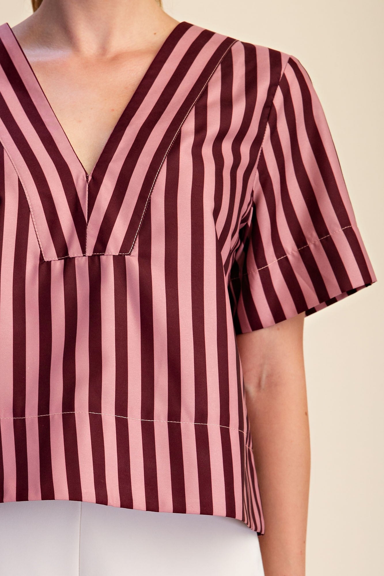 Glam Women's Burgundy/Dusty Rose V-neck Stripe Top Short Sleeve Top 