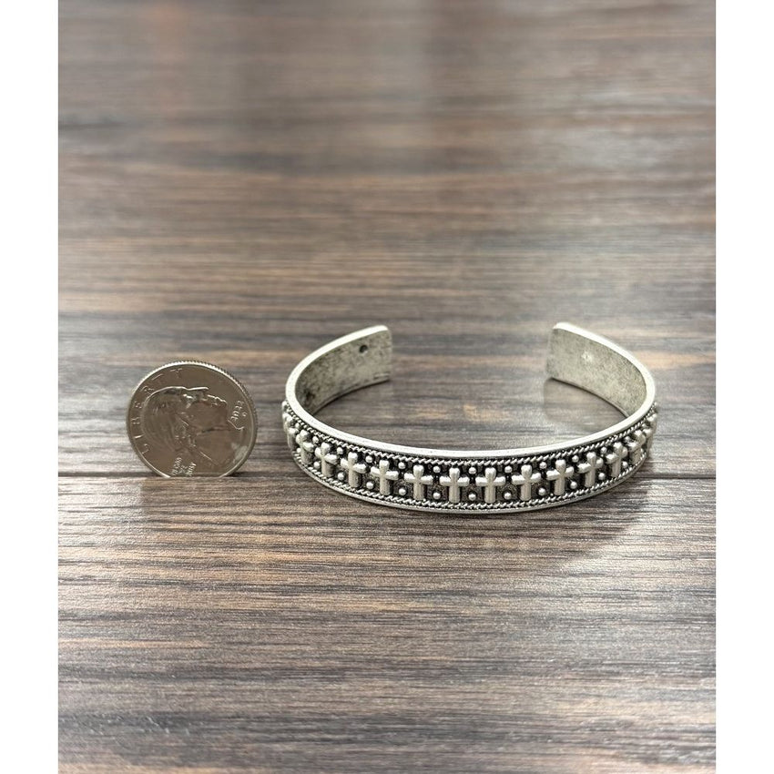 Women's Isac Silver Cross Cuff Bracelet 711692