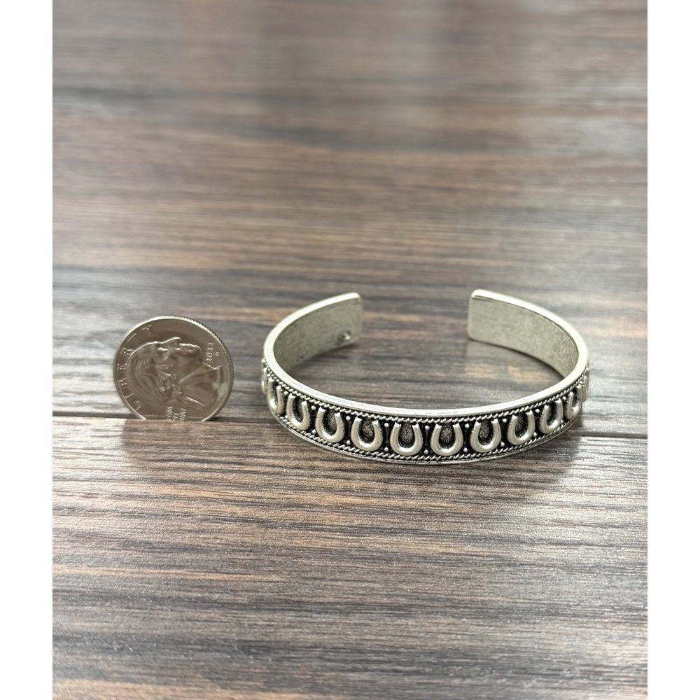 Women's Isac Western Horseshoe Cuff Bracelet 711693