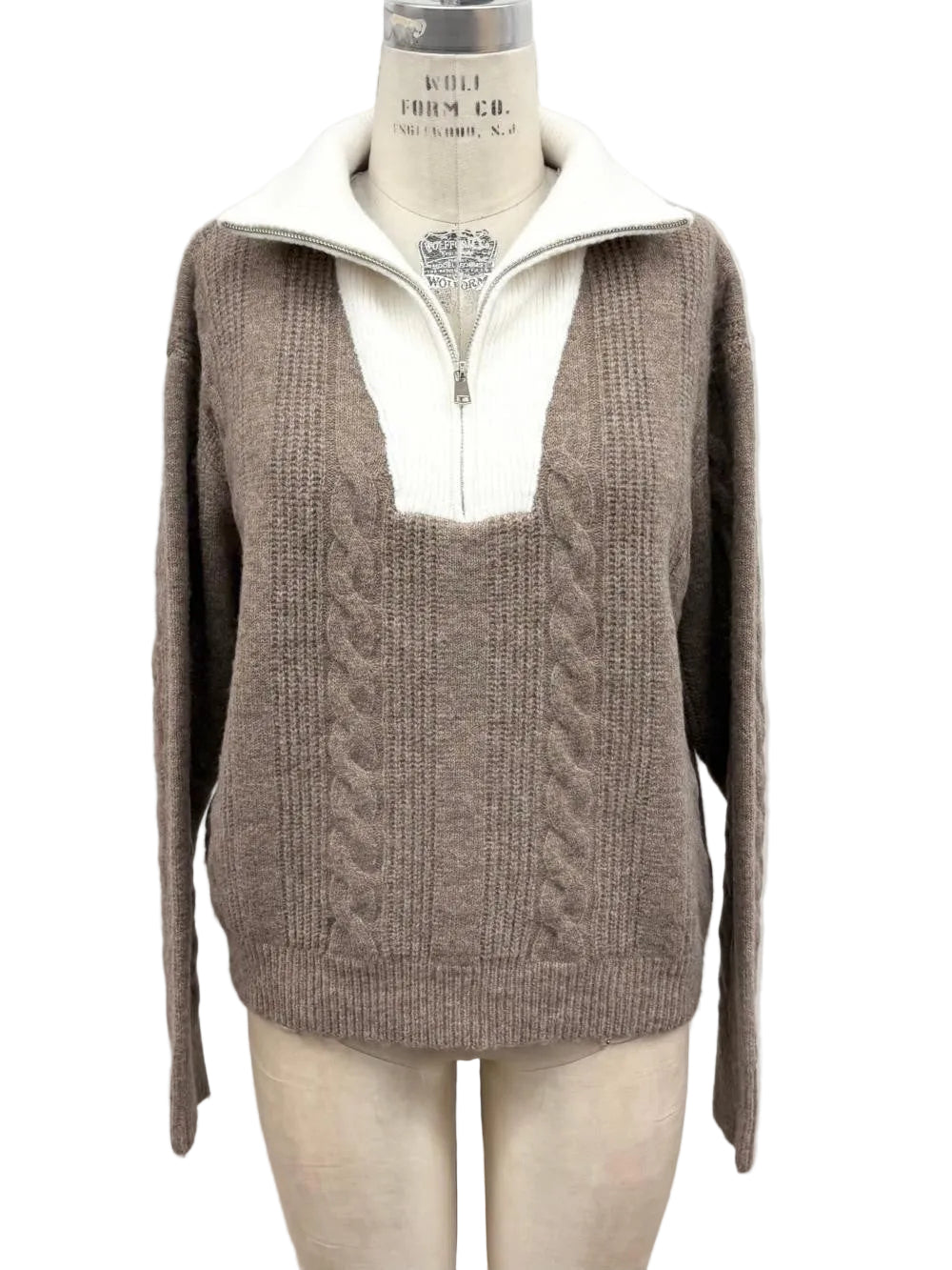 Women's Mocha/Ivory Aspen Lodge Cable Knit Sweater 