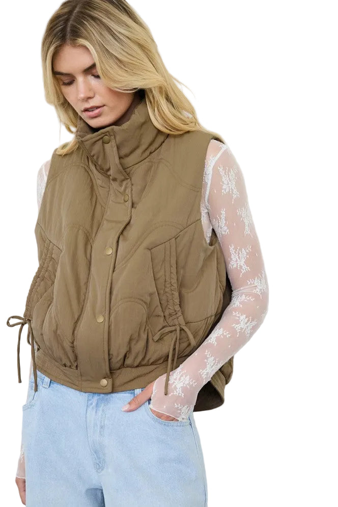 Blu Pepper Women's Mocha Wave Quilted Snap-Front Stand Collar Vest 