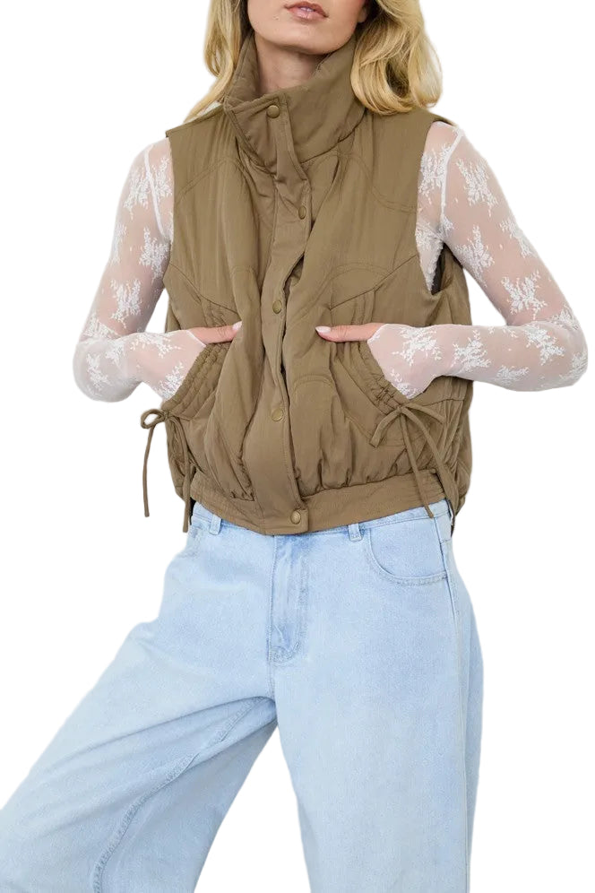 Blu Pepper Women's Mocha Wave Quilted Snap-Front Stand Collar Vest 
