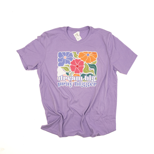 Women's "Dream Big Pray Bigger" Lavender T-shirt - Crazy House Western Wear