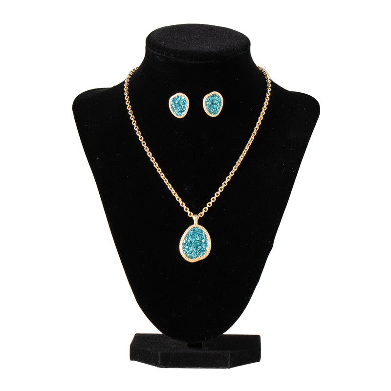 Women's Blazin Roxx Turquoise Pendant with Gold Chain Matching Jewelry Set 3055033