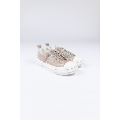 Women's Very G Tan Aman Velvet Casual Sneakers 