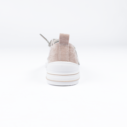 Women's Very G Tan Aman Velvet Casual Sneakers 