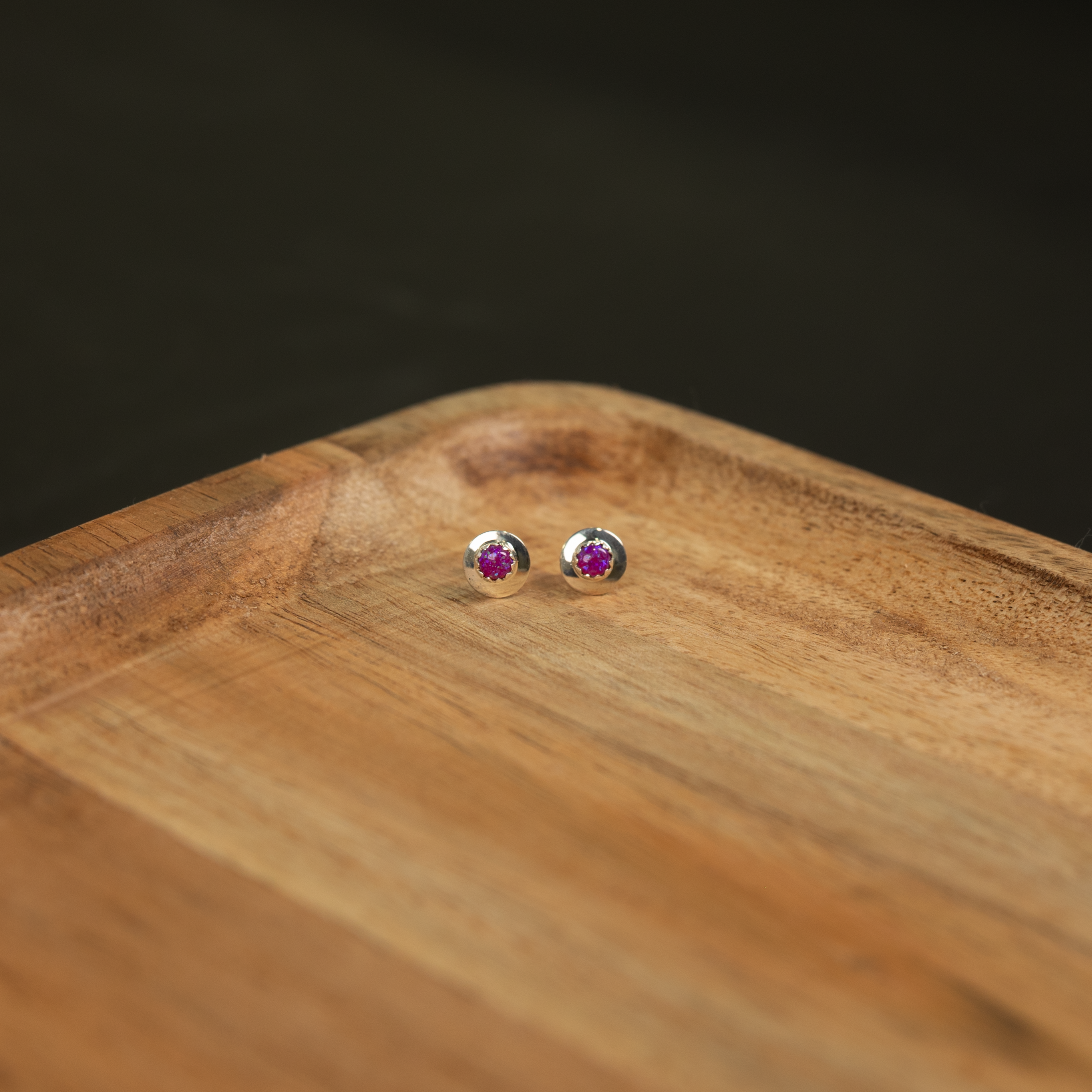 Women's Bilagaana Handmade Purple Stone Stud Circle Earrings 