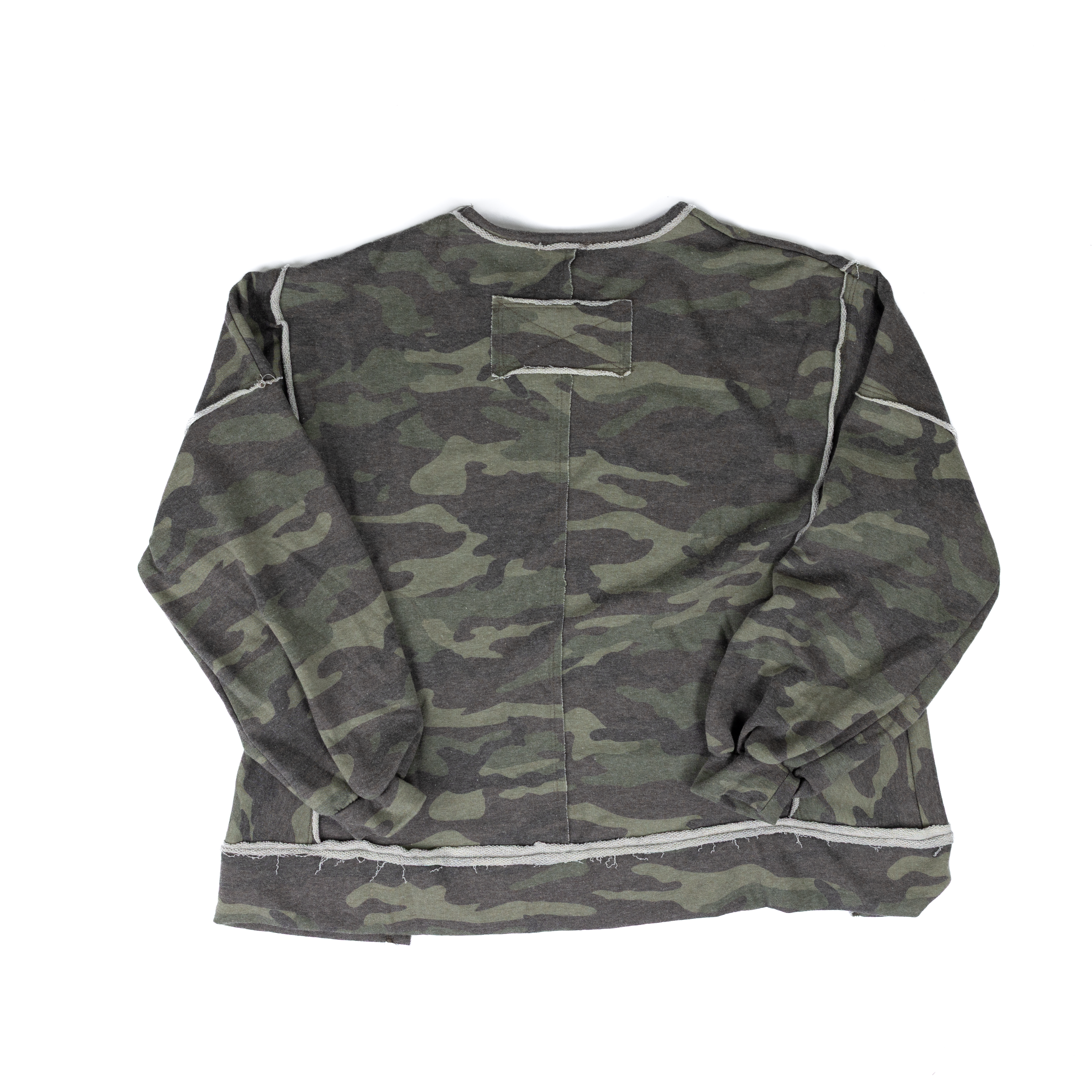 Women's J.her Camo Crewneck Sweatshirt HT6890P1