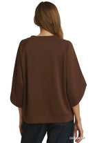 Umgee Women's Round Hem Raglan Sleeve Top
