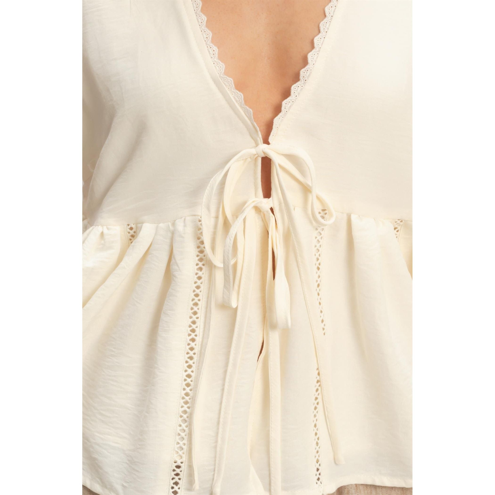 Women's Off White Lace Trim Tie Front Top HF26C100-D